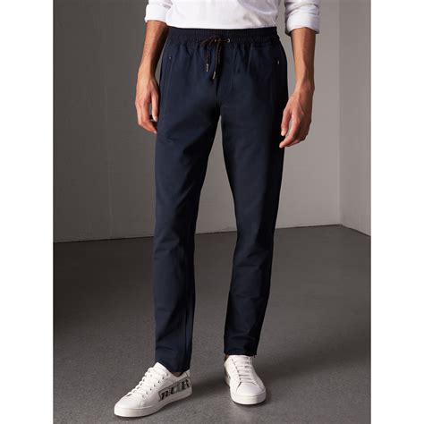 pantaloni burberry uomo prezzo